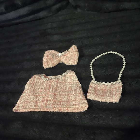 Labubu Outfit - Picture 4 of 4